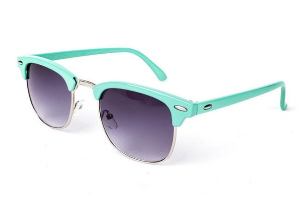 v-3cyanblue_gray__88935689